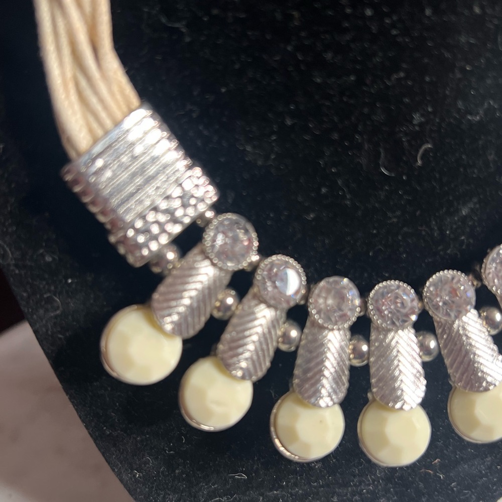 Necklace & Earring Set - Picture 3 of 6